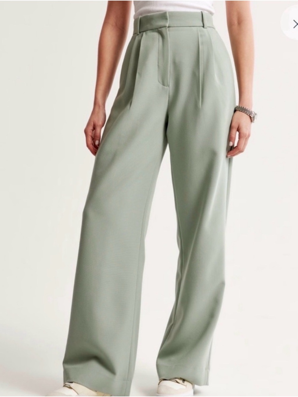 Abercrombie & Fitch Sloane High-Waist Wide Leg Pants in Sage Green